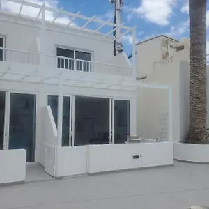 Atlantic View 2b 2 Bedroom Ground Floor, Complex Featured On A Place In The Sun Appartamento Puerto del Carmen (Lanzarote)