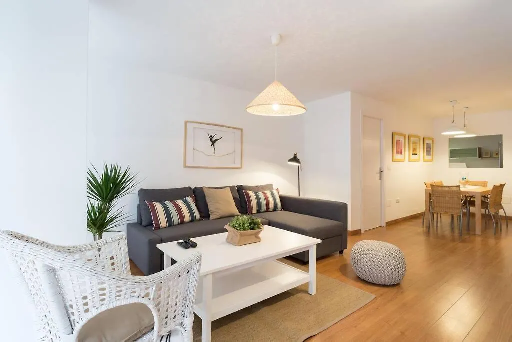 Tgh/ Malaga Centro Con Parking Apartment